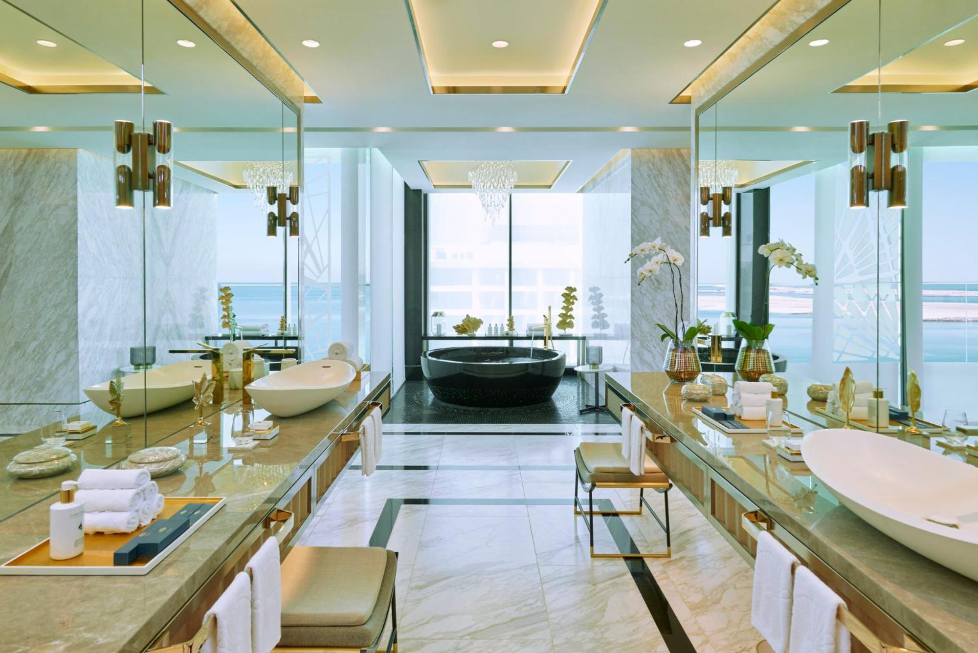 Mandarin Oriental Jumeira, Dubái Exterior foto Bathroom