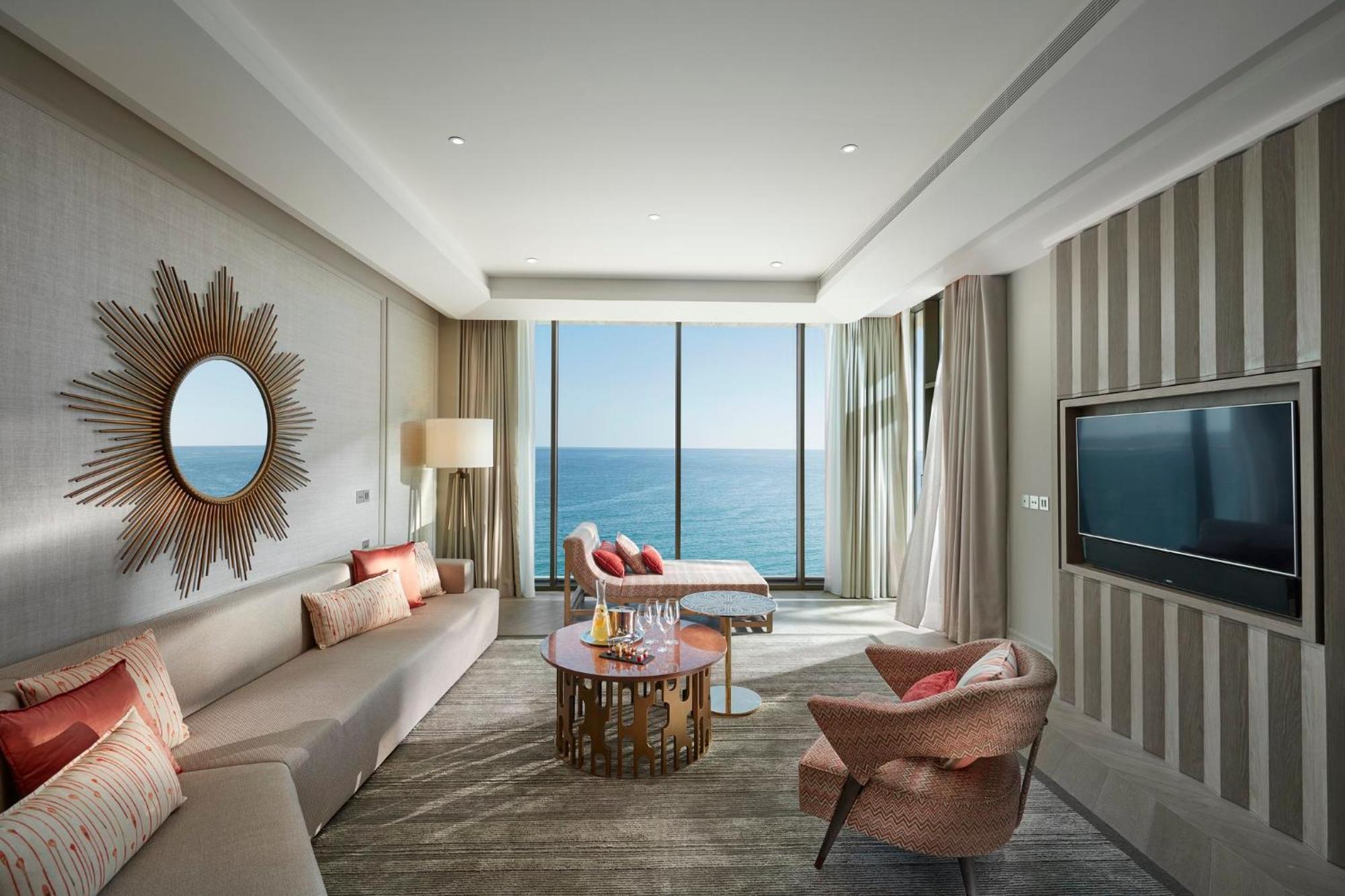 Mandarin Oriental Jumeira, Dubái Exterior foto The living room of a two-bedroom residence