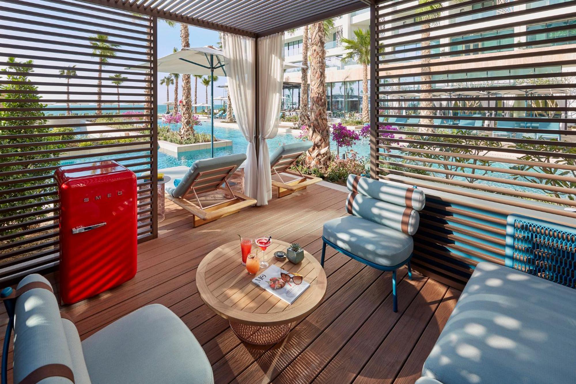 Mandarin Oriental Jumeira, Dubái Exterior foto Cabana at the pool