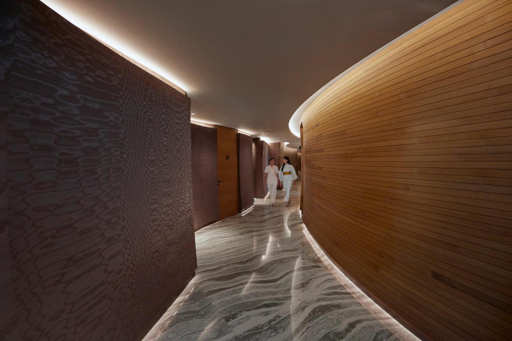 Mandarin Oriental Jumeira, Dubái Exterior foto The Spa at The Ritz-Carlton, DIFC