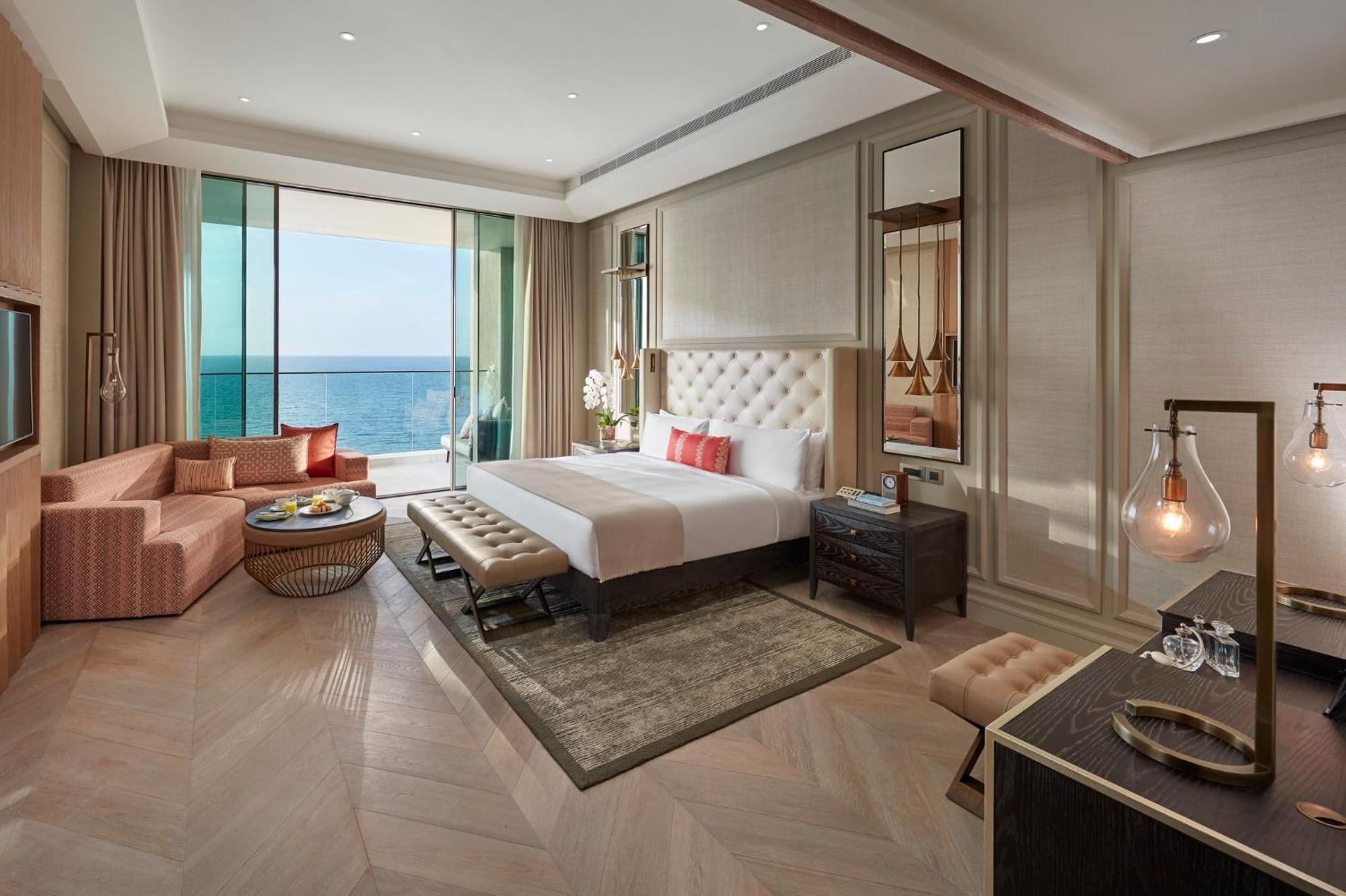 Mandarin Oriental Jumeira, Dubái Exterior foto A bedroom at the hotel
